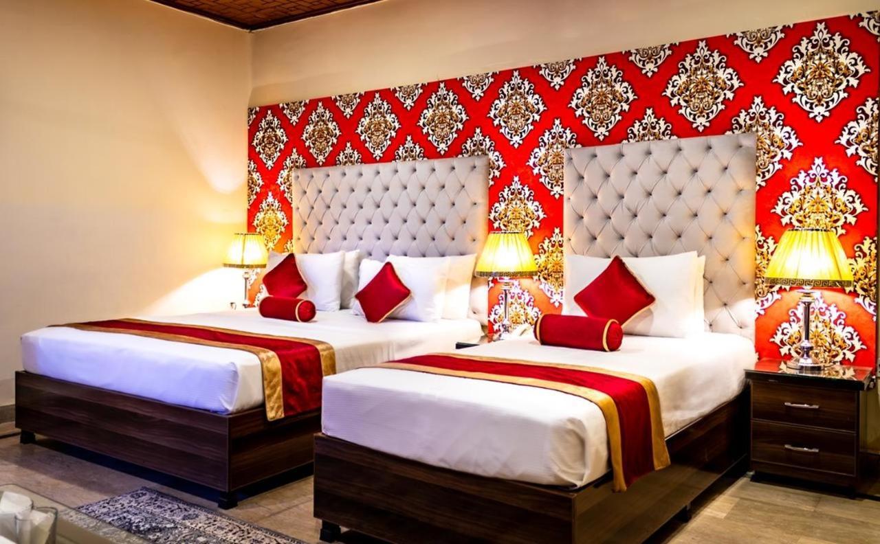 Rose Palace Hotel, Gulberg Lahor Kültér fotó
